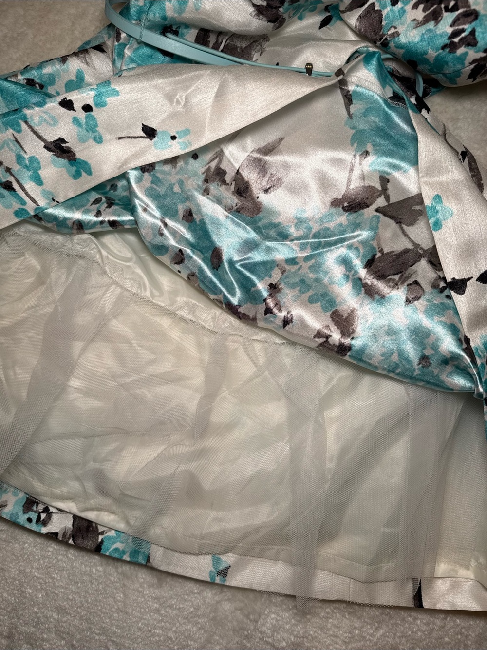Laura Petites Floral Satin Fit & Flare Dress with Belt | Size 12P - Picture 9 of 10